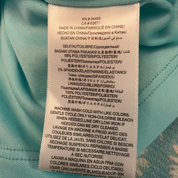 NWOT BCBGeneration Blue Floral Print Pull in Maxi Skirt Size S cottage, boho - Picture 7 of 9